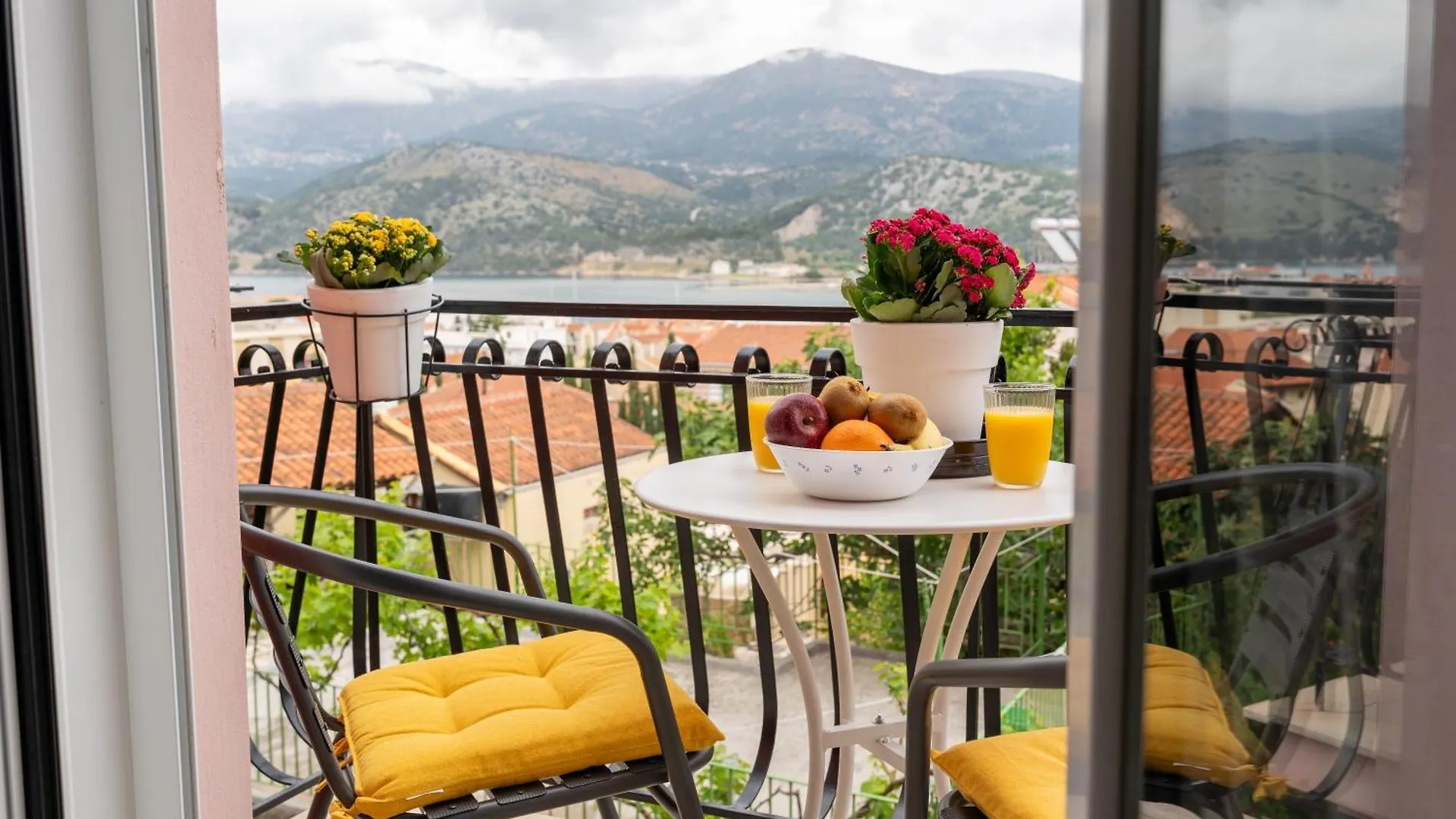 S K Apartments Argostoli  Grecja